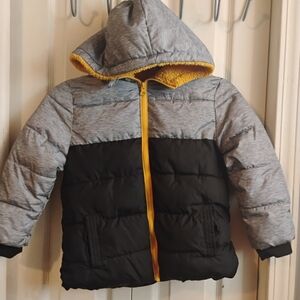 Swiss Tech Kids Puffer Jacket in Gray and Black with Yellow Highlights